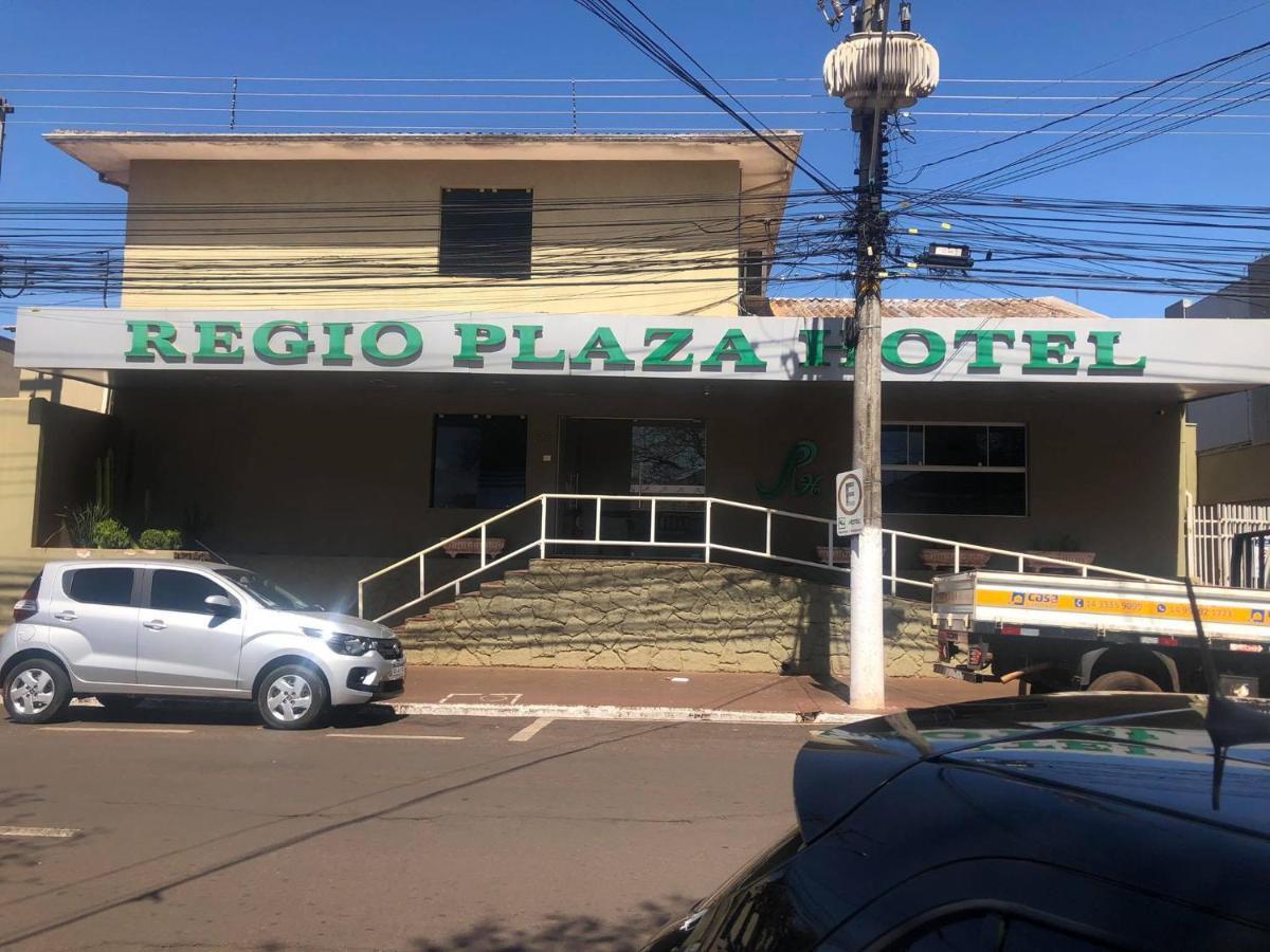 Regio Plaza Hotel Оуриньос Екстериор снимка